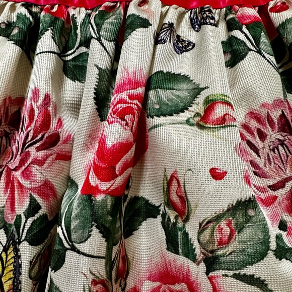 EUC Pippa & Julie cream sleeveless dress with pink roses, yellow butterflies. 5T - Picture 9 of 9